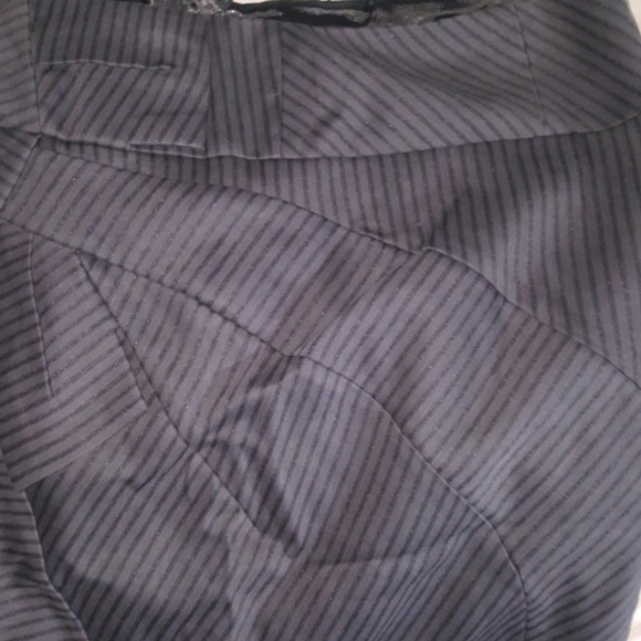 DS Size 12 Grey Pinstripes Dress Skirt - Picture 5 of 6